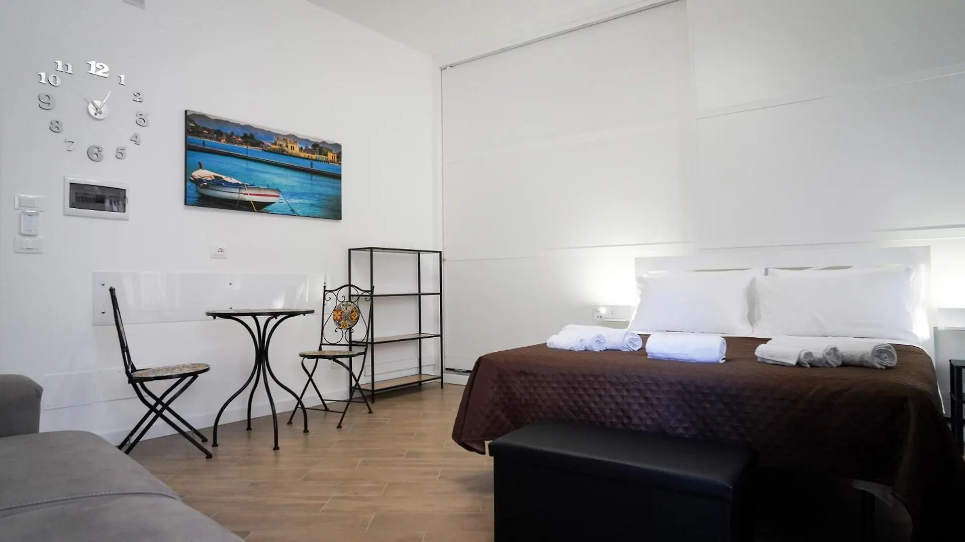 Nocleg ze śniadaniem Bieddu Suites - Palermo City Center