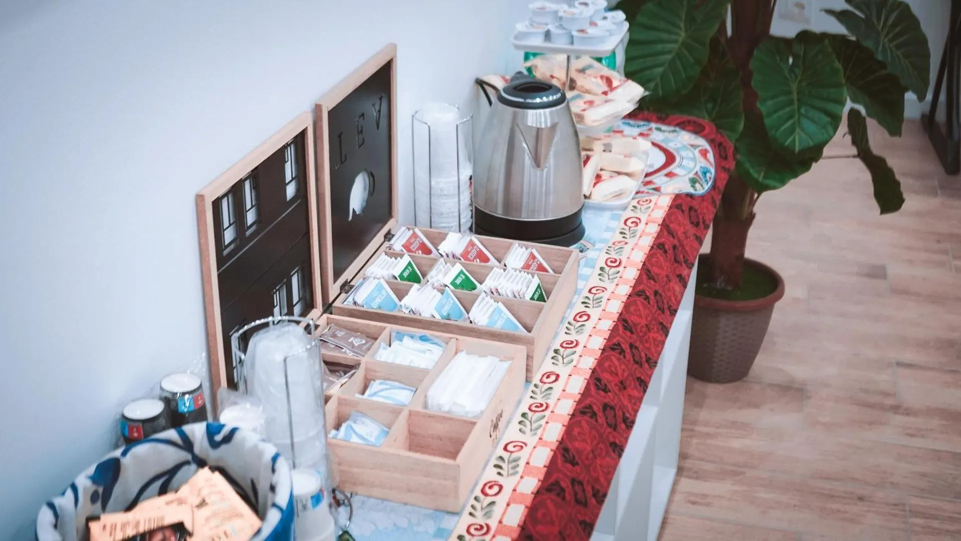 Nocleg ze śniadaniem Bieddu Suites - Palermo City Center Włochy